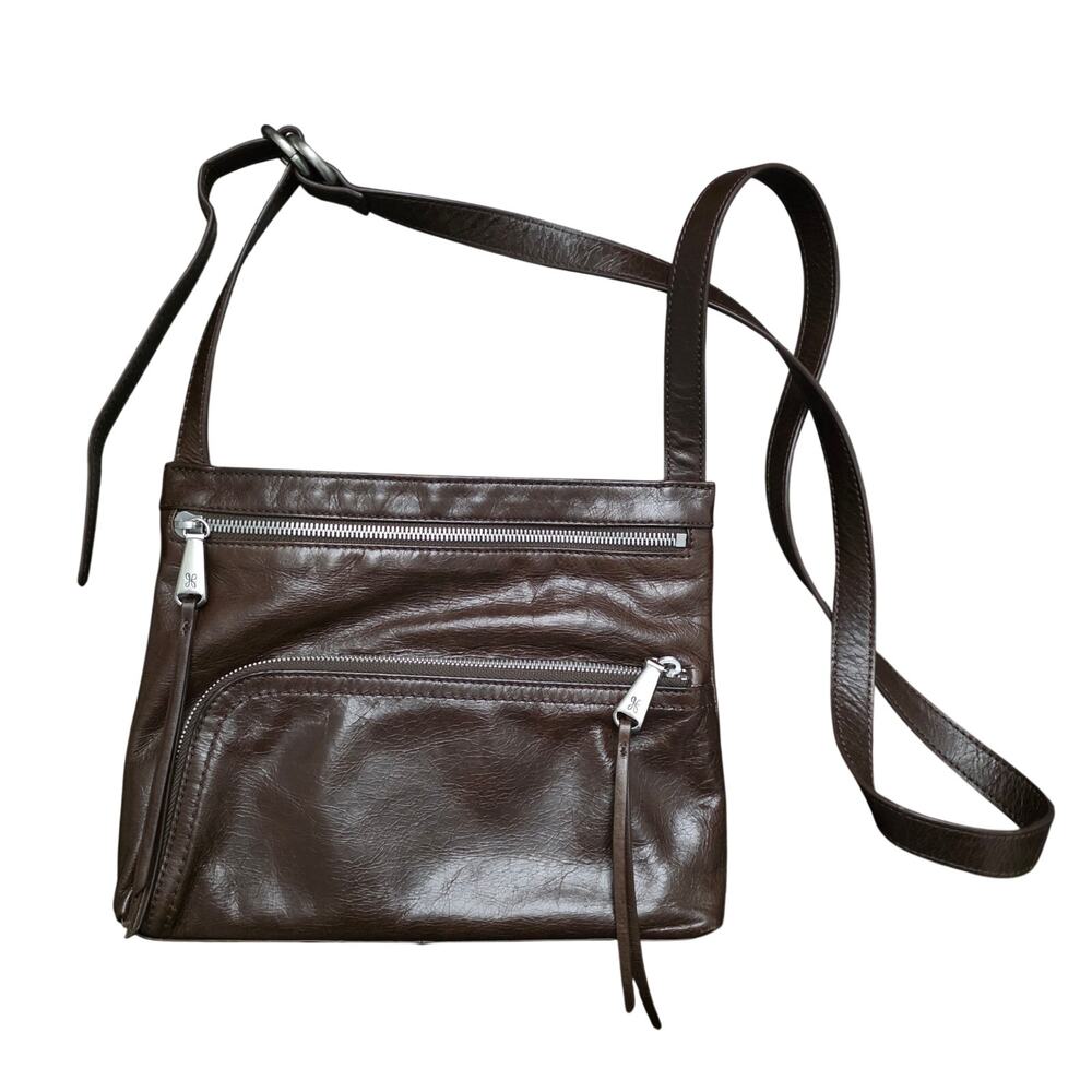 Hobo Cassie Leather Crossbody Bag